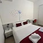 La Lirica Konukevi 3*